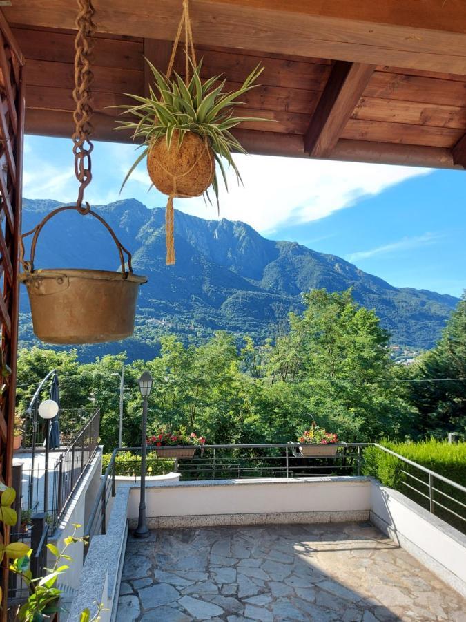 Casa Vacanza Il Glicine Casale Corte Cerro Luaran gambar